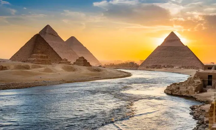 نهر النيل القديم